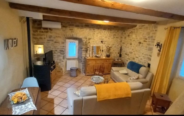 Maison   CLARET  100 m2 279 000 € 